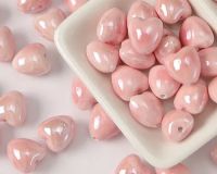 Бусины керамические СЕРДЕЧКО, розовые, 12 мм, 2 шт